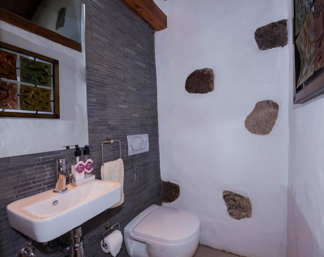 Historic Canarian House, Private Heated Infinity Pool, Bbq, Wifi + Panoramic Ocean Views Arona  Eksteriør bilde