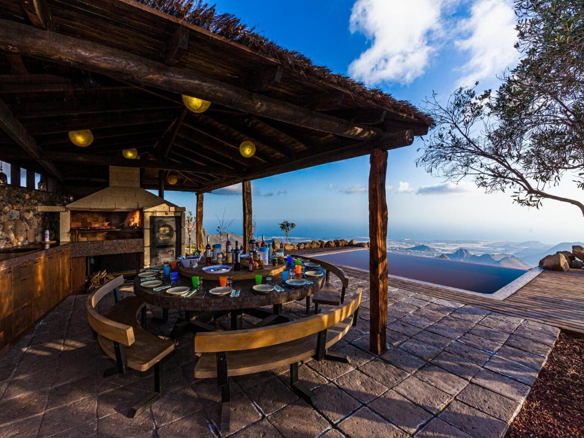 Historic Canarian House, Private Heated Infinity Pool, Bbq, Wifi + Panoramic Ocean Views Arona  Eksteriør bilde