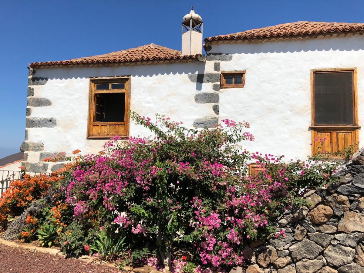 Historic Canarian House, Private Heated Infinity Pool, Bbq, Wifi + Panoramic Ocean Views Arona  Eksteriør bilde